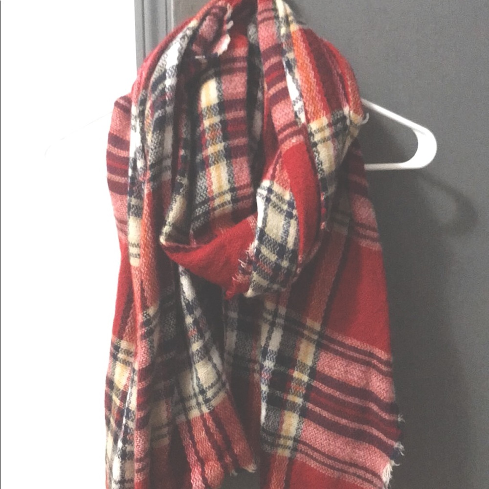 Plaid scarf